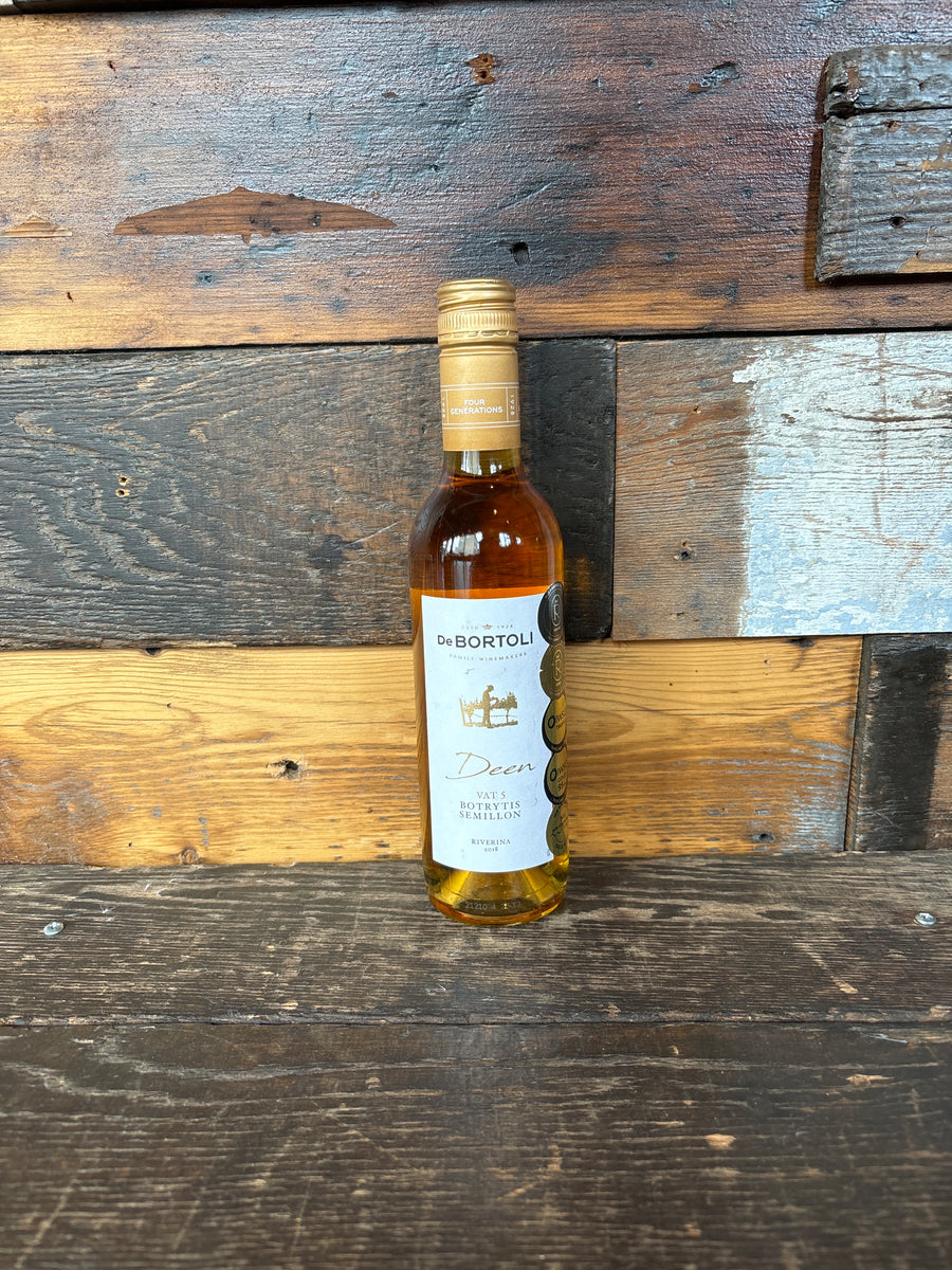 Peach Honey Wine Deen De Bortoli Vat 5 Botrytis Semillon Dessert